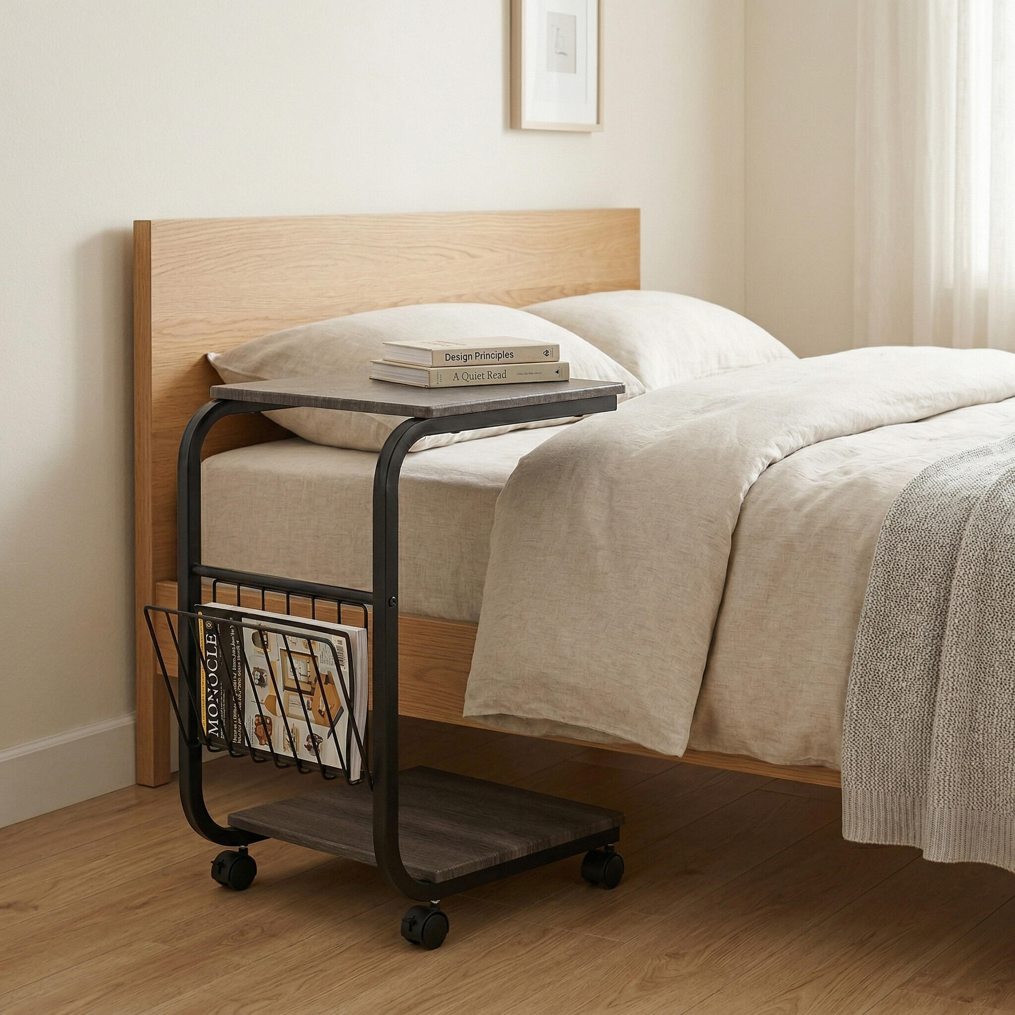 Table de chevet en forme de C